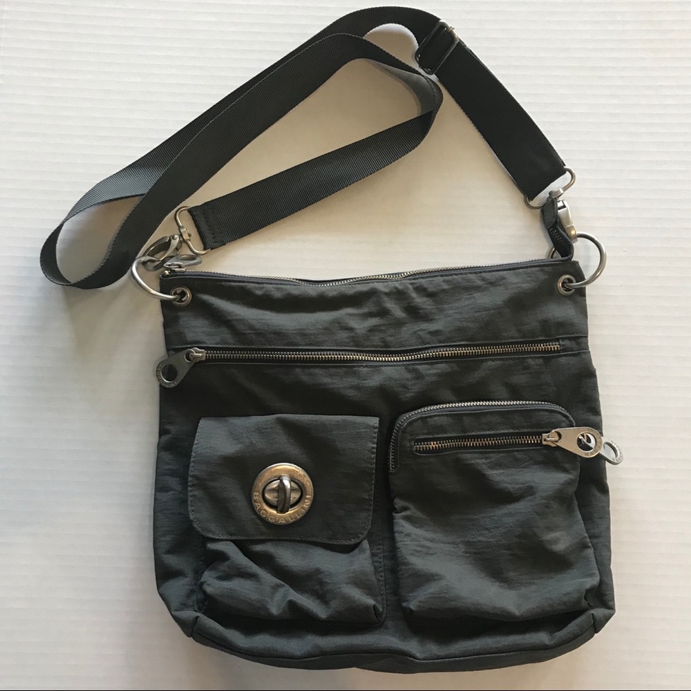 Baggallini Gray & Pink  Crossbody Purse Handbag
